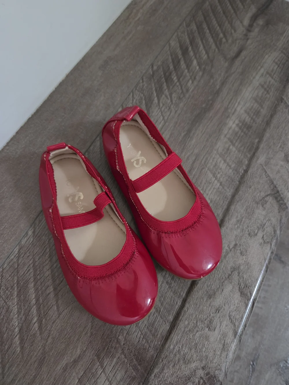 Kids Red Patent Mary Jane Shoes